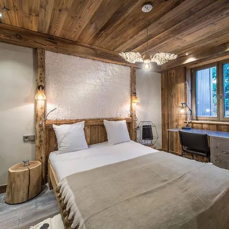 4 Au Centre De 1850 Avec Parking - Fr-1-564-93